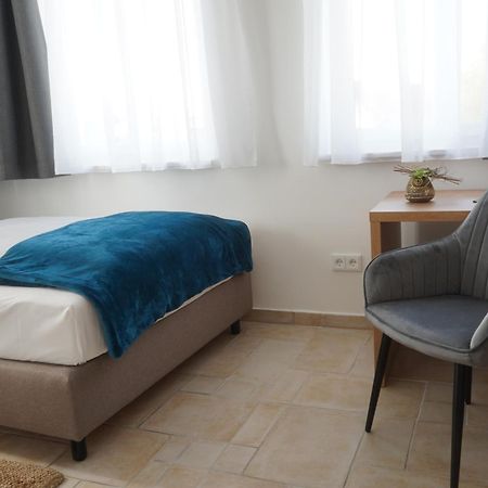 Eco Motel Wallersdorf Экстерьер фото