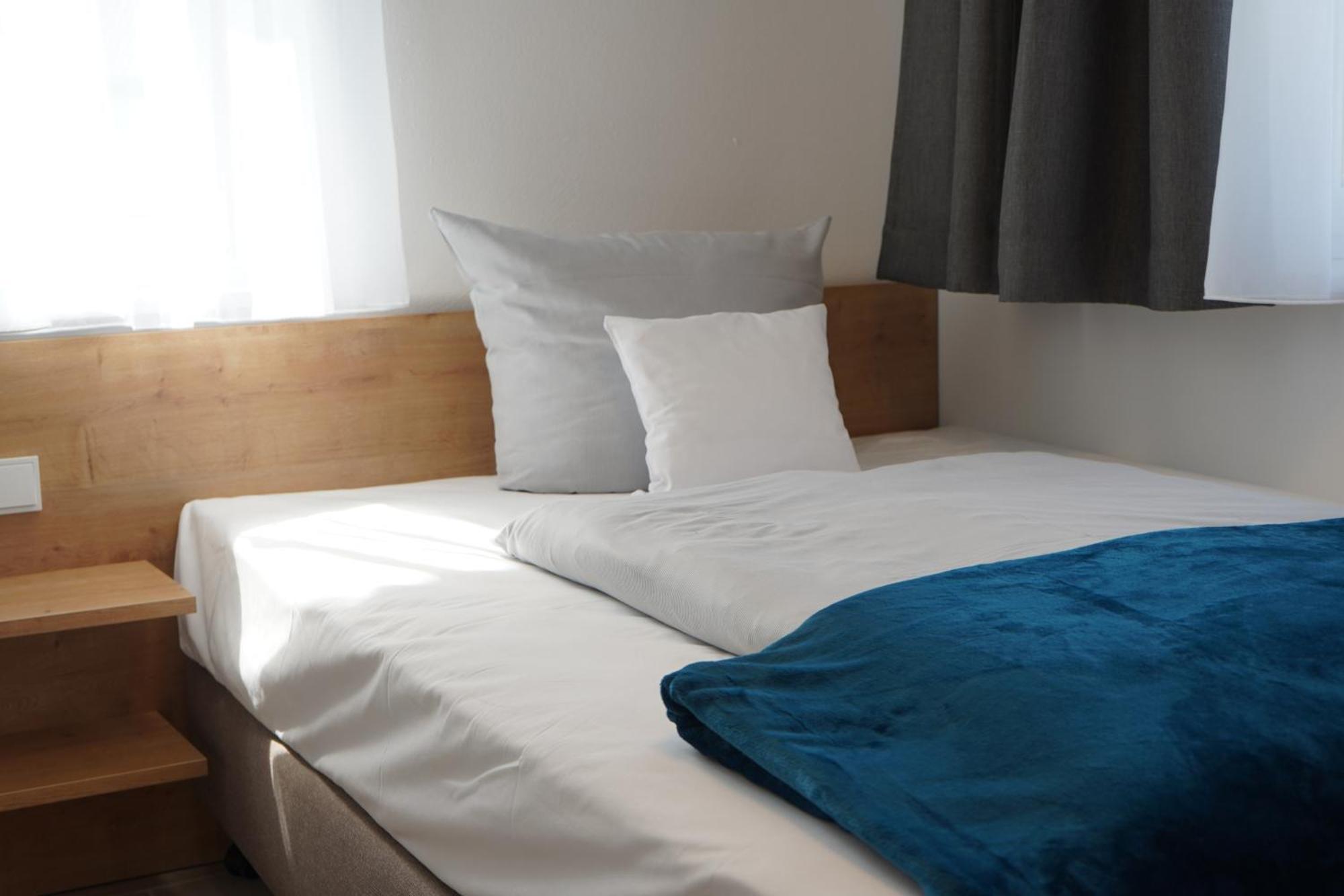 Eco Motel Wallersdorf Экстерьер фото
